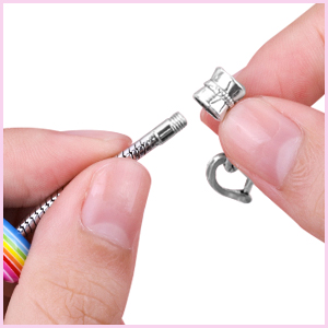 bracelet making2