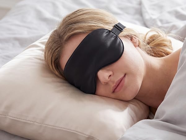 Lightweight and silky smooth, this ergonomic sleep mask helps relieve stress and relax muscles