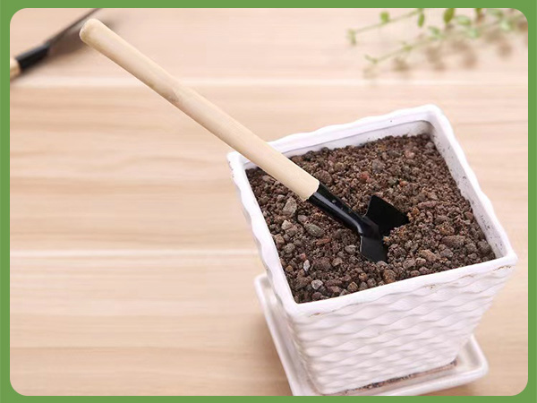 garden tools