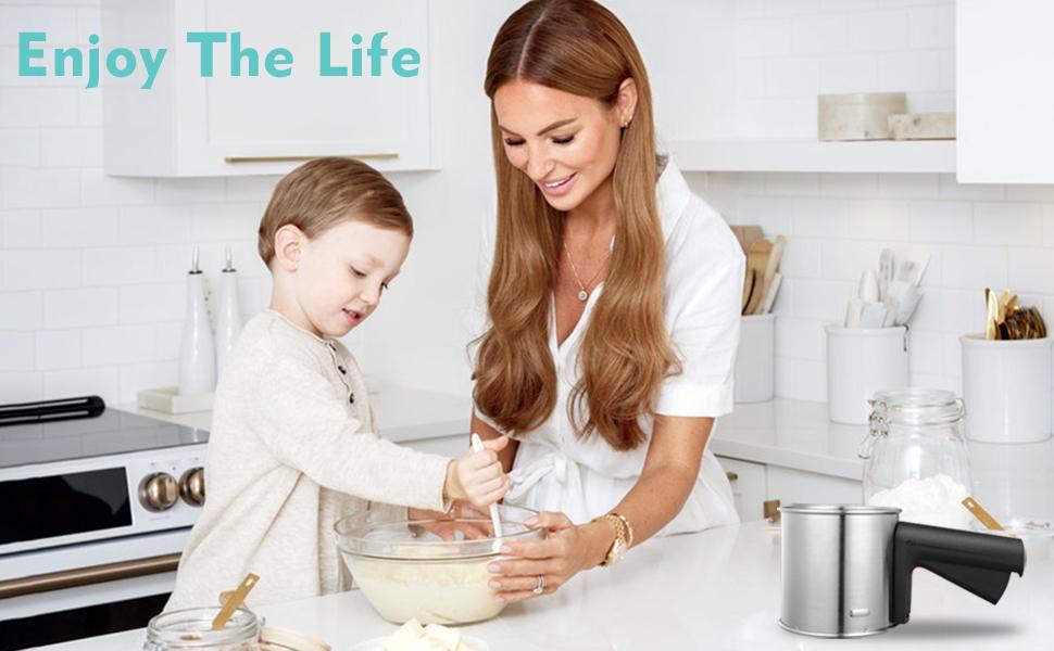 flour sifter