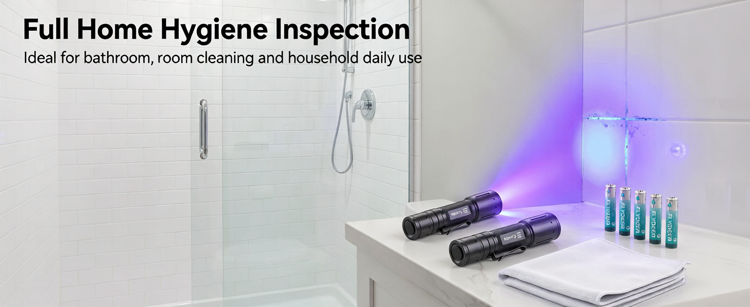 Bathroom room stain detection lamp