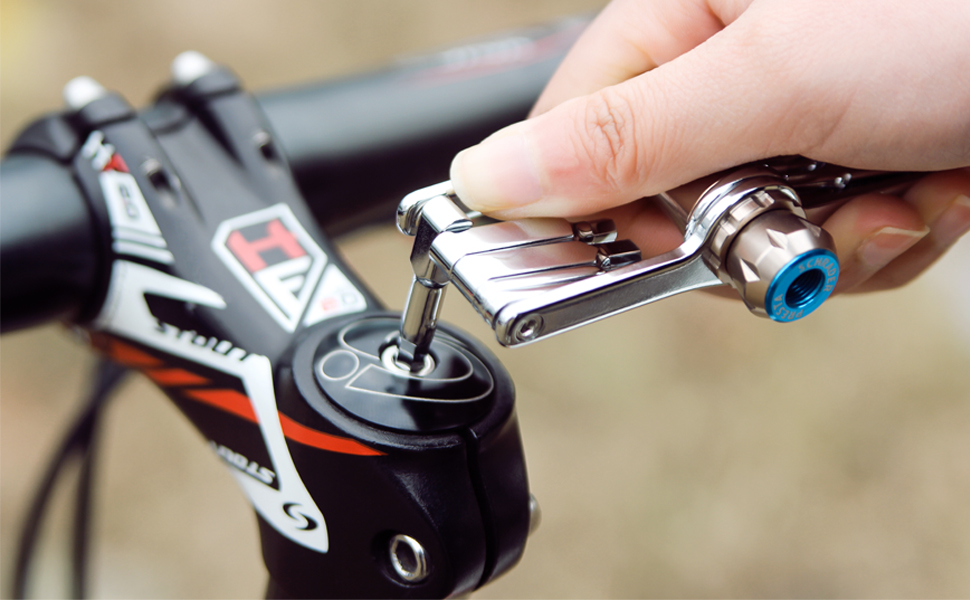 Bike Tool Mini 11 in 1 Multi-Tool - Chain Tool/Torx/Hex/Screwdriver Bicycle Multitool Kit