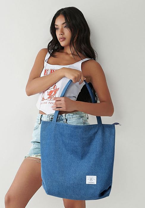 tote bag pockets