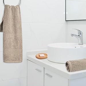 guest towels