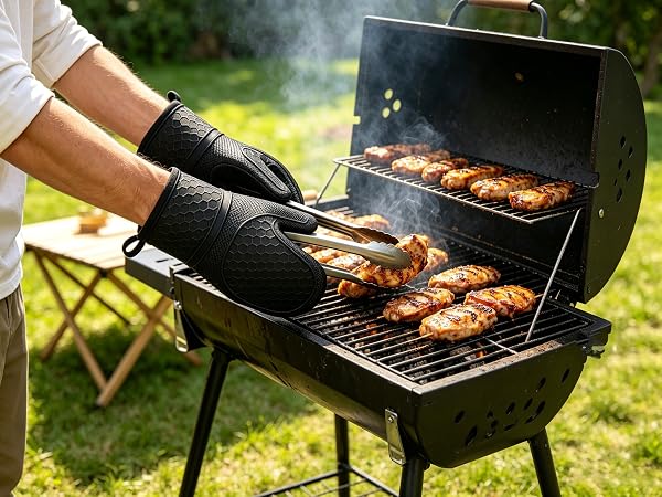 Your BBQ helper! Heat-resistant mitts for safe outdoor grilling & easy grip