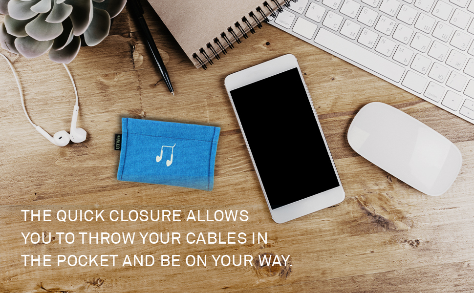 With its spring closure, just squeeze the Pocket to store your headphones or chargers in a snap.