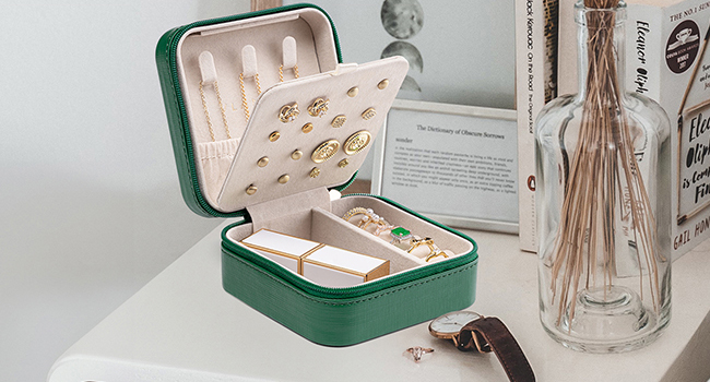 jewelry case
