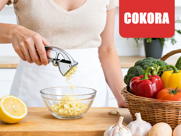 garlic press