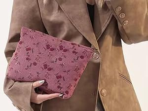 red rose pouch