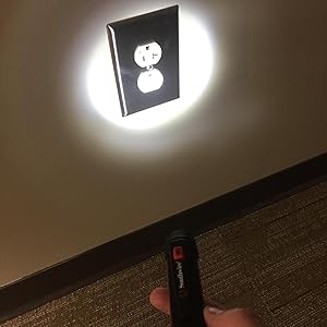 The 40150N Advanced Dual Range NCV is a waterproof NCV designed and built for the elite electrician.