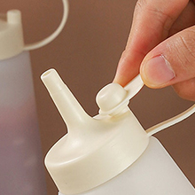Protrusion for the dust cap