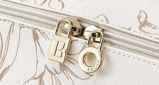 toiletry bag