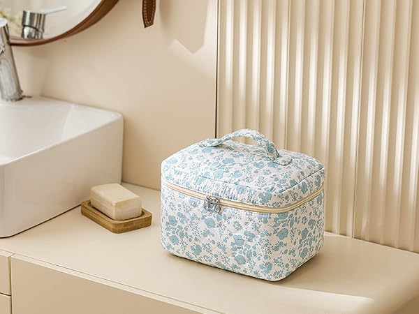 HBselect Quilted Makeup Bag, Cotton Large Travel Makeup Bag