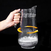 cleaning container
