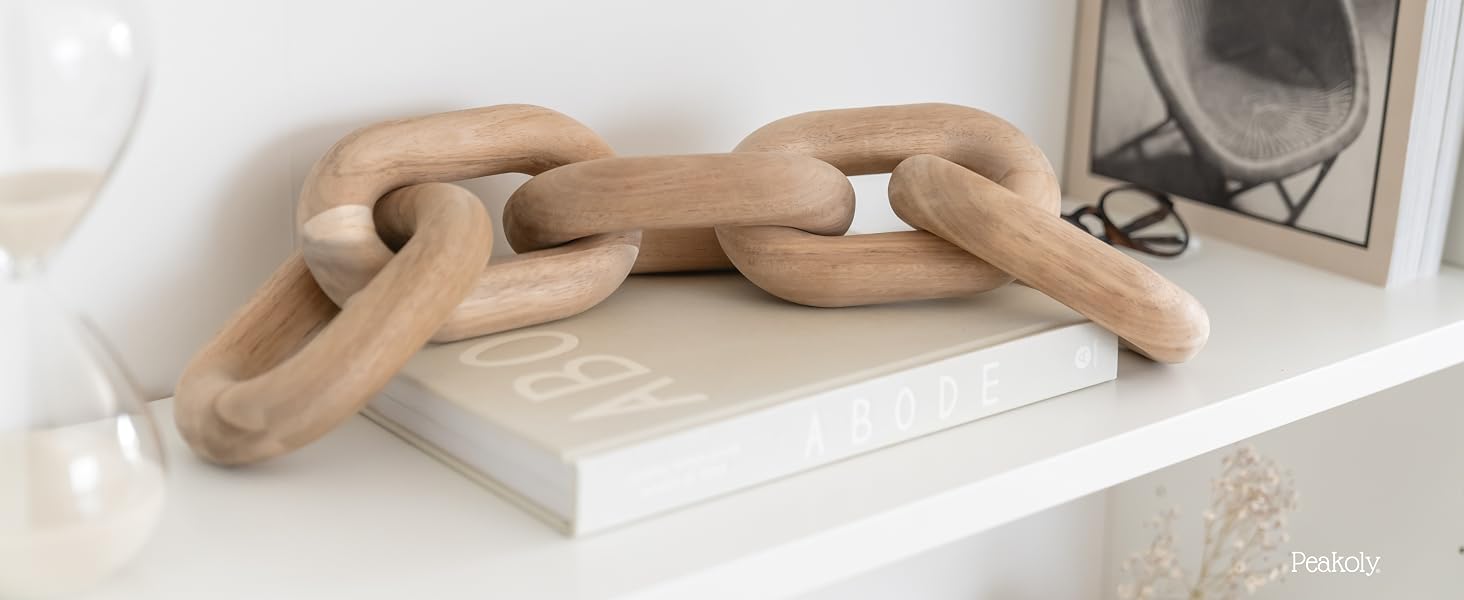 Peakoly acacia wood chain on bookshelf