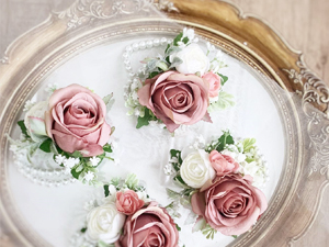 dusty pink flowers