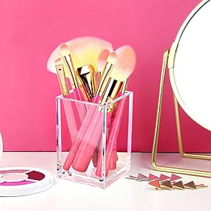 makeup brush holder