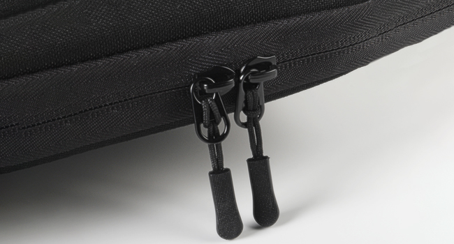 Smooth Zipper