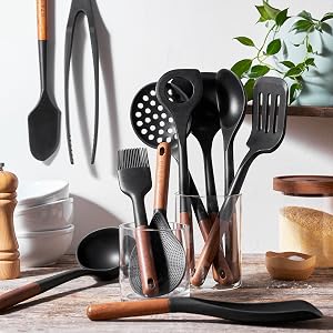 Staub, cooking tools, spatula, ladle, turner