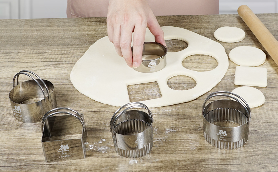 Round cookie cutter set