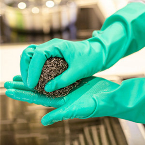 cleaning gloves