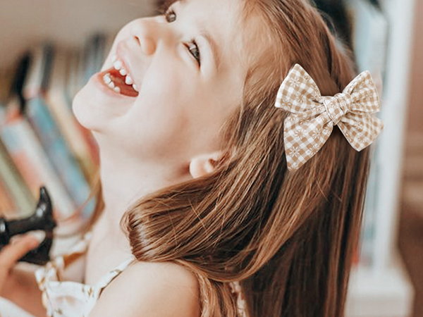 newborn bows for girls