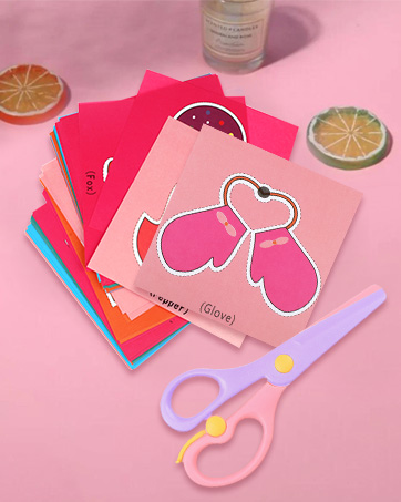 Paper-cutting set