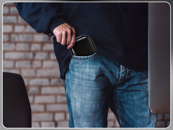 square Reader case