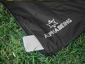 Zippered pocket