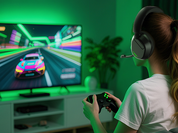 Wireless Xbox headset for immersive late-night gaming sessions and private listening.