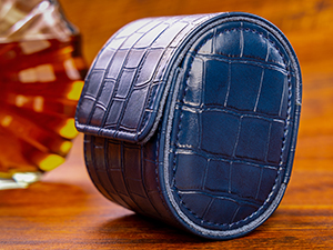 Beautifully crafted material and stitching.
