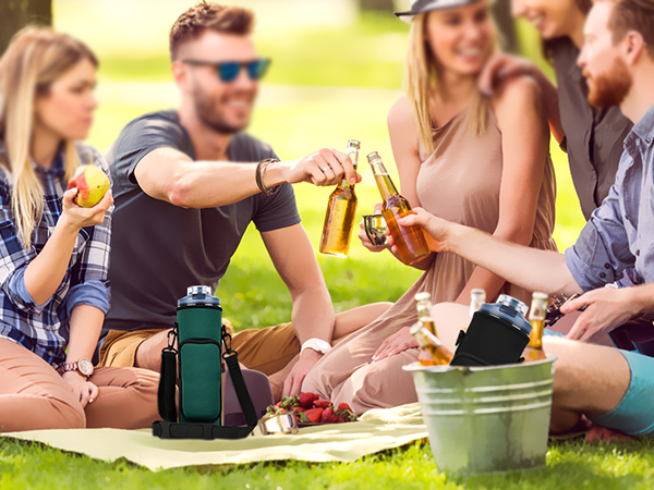 Portable blender travel carrier case