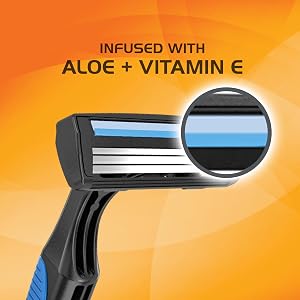 BIC Comfort 3 Men's 3-Blade Disposable Razor Aloe Moisture Strip