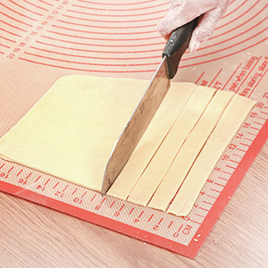 pastry mat;silicone baking mat;dough mat;pastry board;pastry mat for rolling dough;kneading board