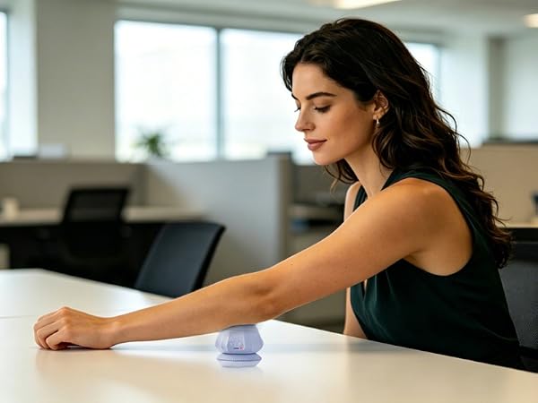 Convenient Arm Use at Your Desk