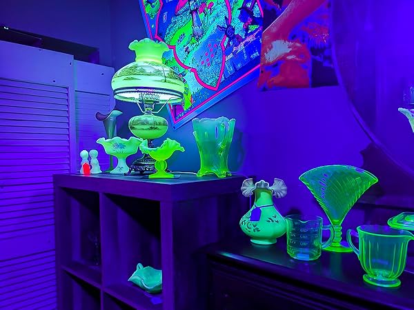 black light bar