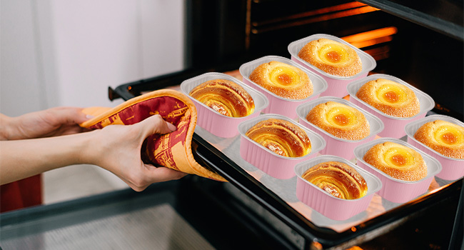 10oz Mini Disposable Cake Pans with Lids
