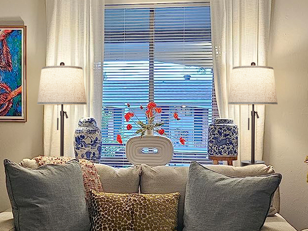 Daylight White Table Lamps