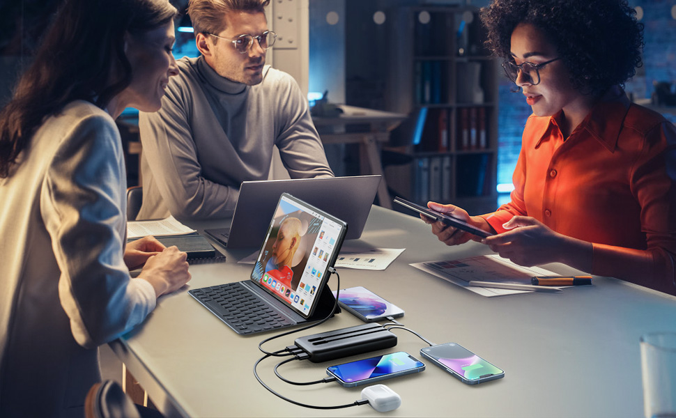 Portable Charger Power Bank 40,800mAh 25W Fast Charging USB C Portable Charger