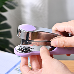 mini stapler