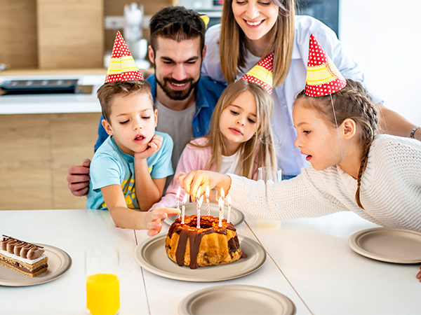 paper plates for party cake