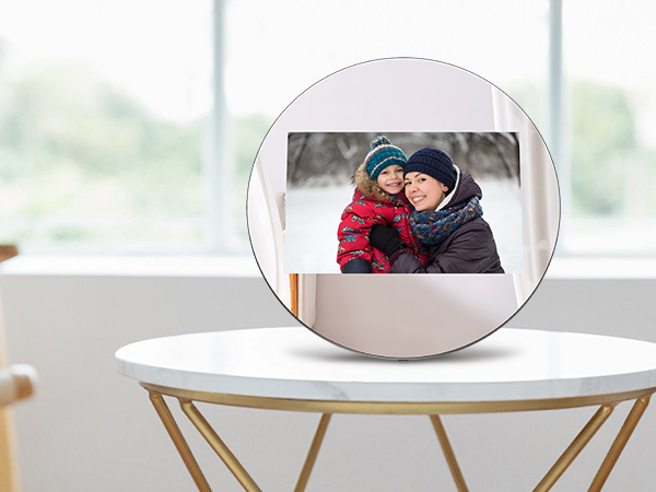 digital picture frame