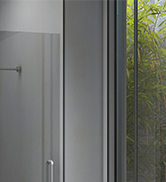 Shower screen