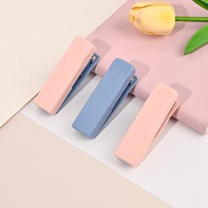 Desktop Stapler with Staples