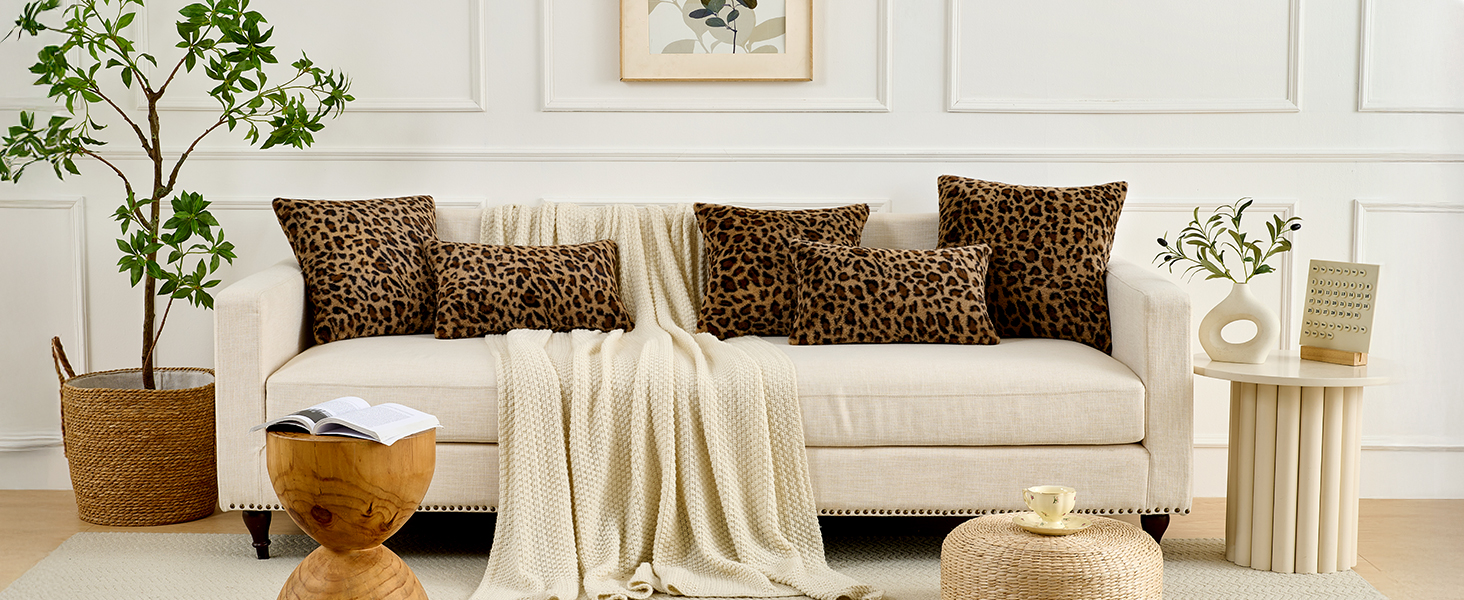 GALMAXS7 Cheetah Pillow Covers 18x18 Faux Fur Throw Pillow Covers Set of 2