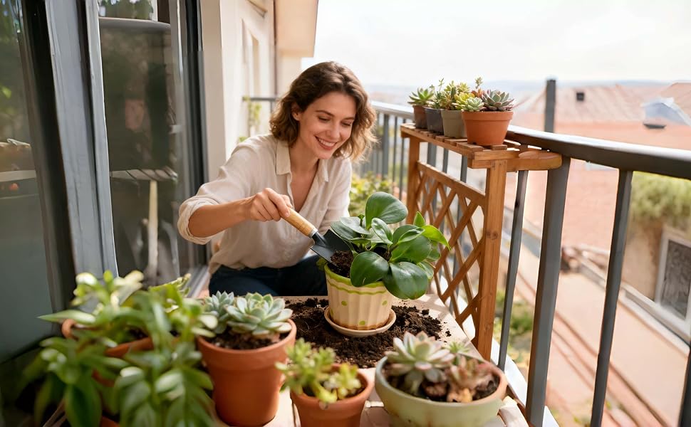 PERFECT INDOOR GARDENING SET