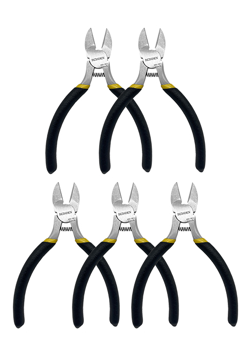 T002