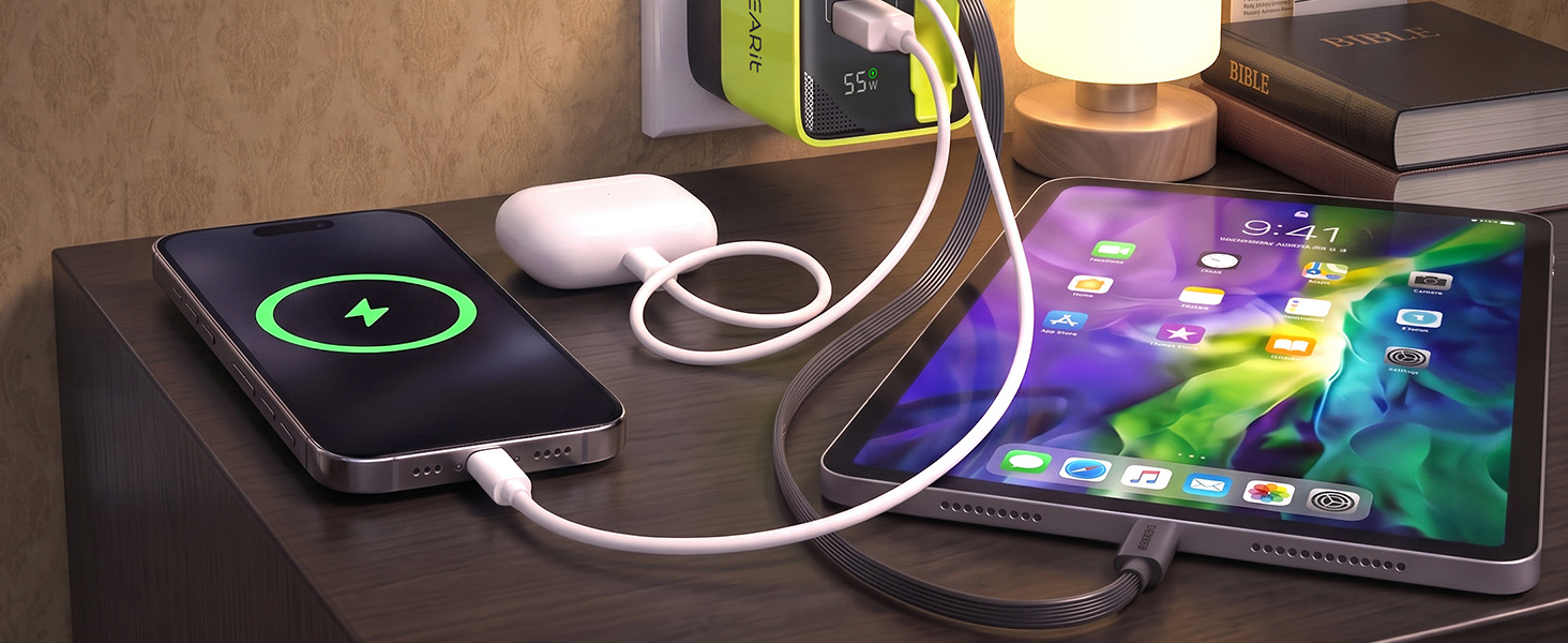 Retractable 65W charger Block