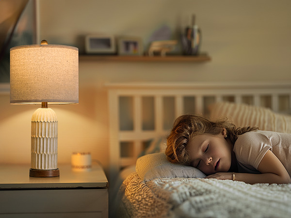 farmhouse table lamp