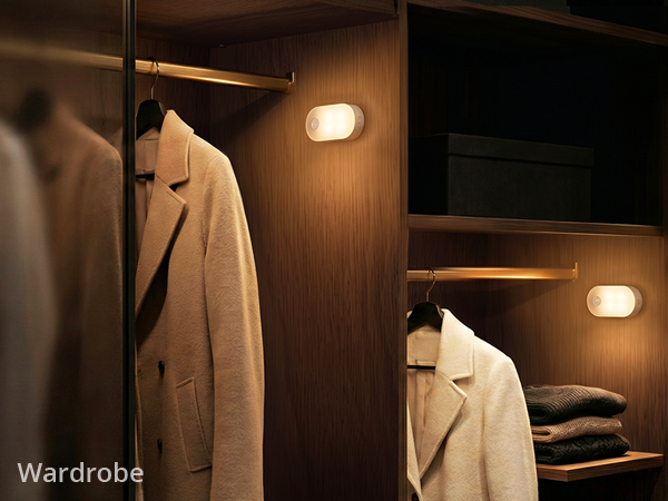 wardrobe night light with rechargeable